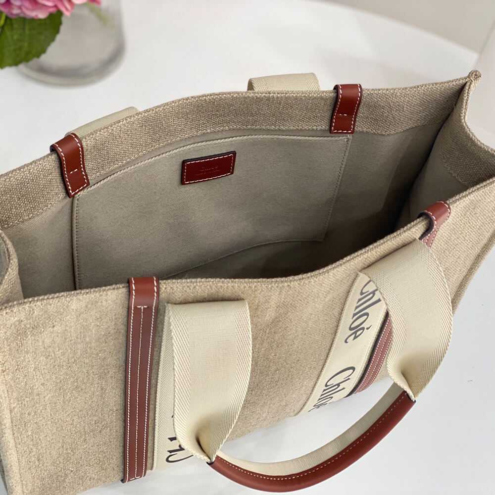 Chloe  Large Woody tote bag in linen