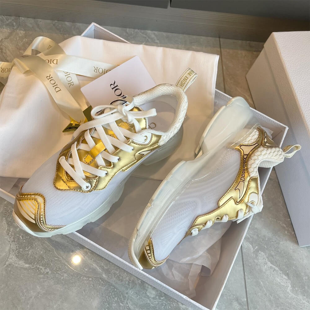 D10r VIBE SNEAKER