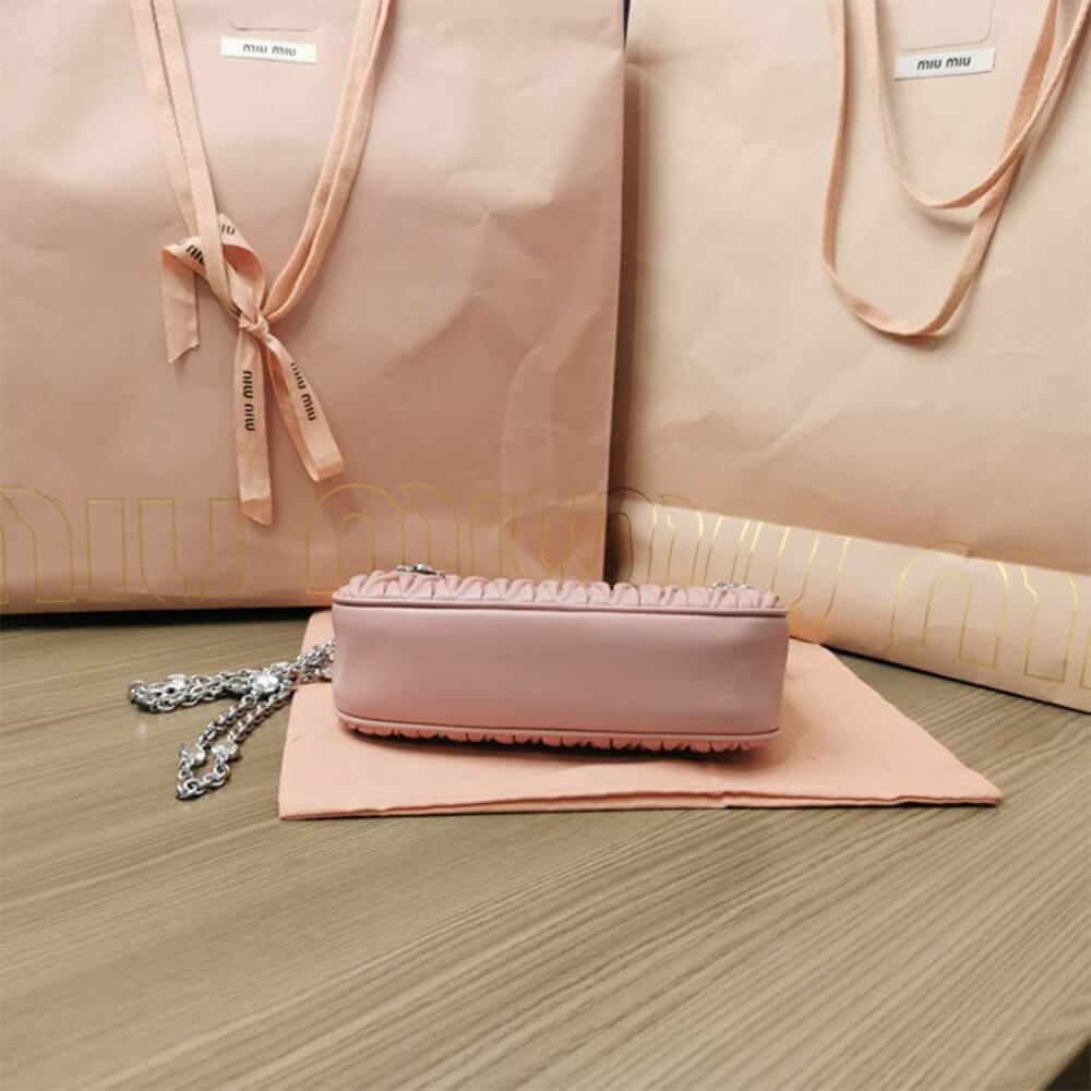 M1um1u  Matelasse nappa leather shoulder bag