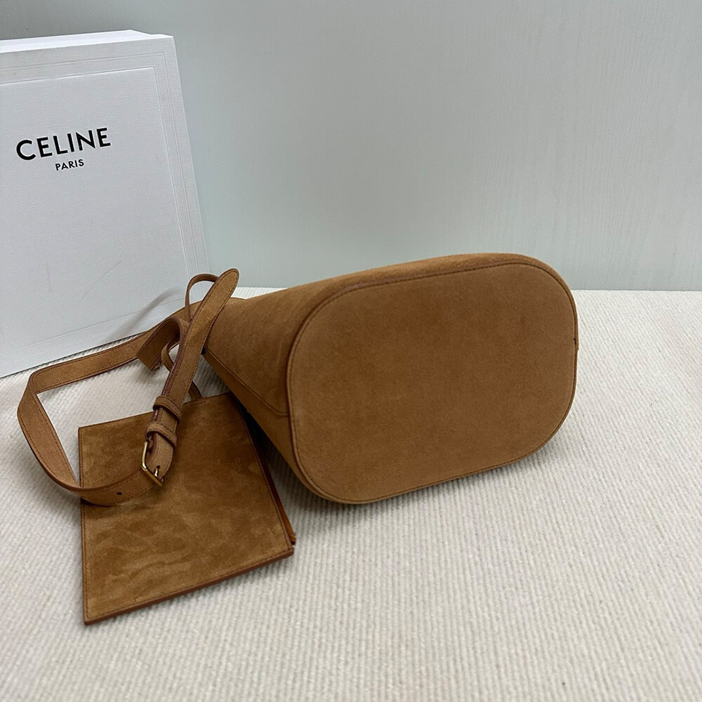 Ce1i*e MEDIUM L0visE BAG in SUEDE CALFSKIN
