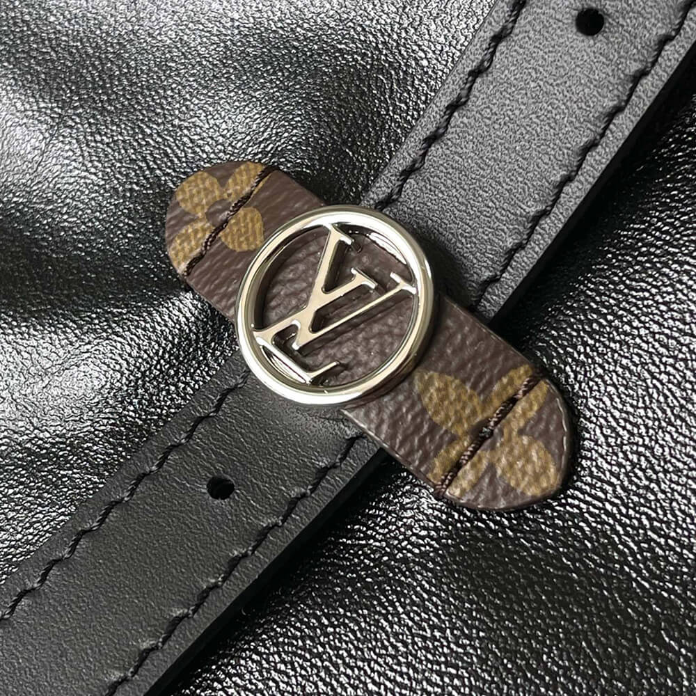 LV  CarryAll Vibe MM Bag
