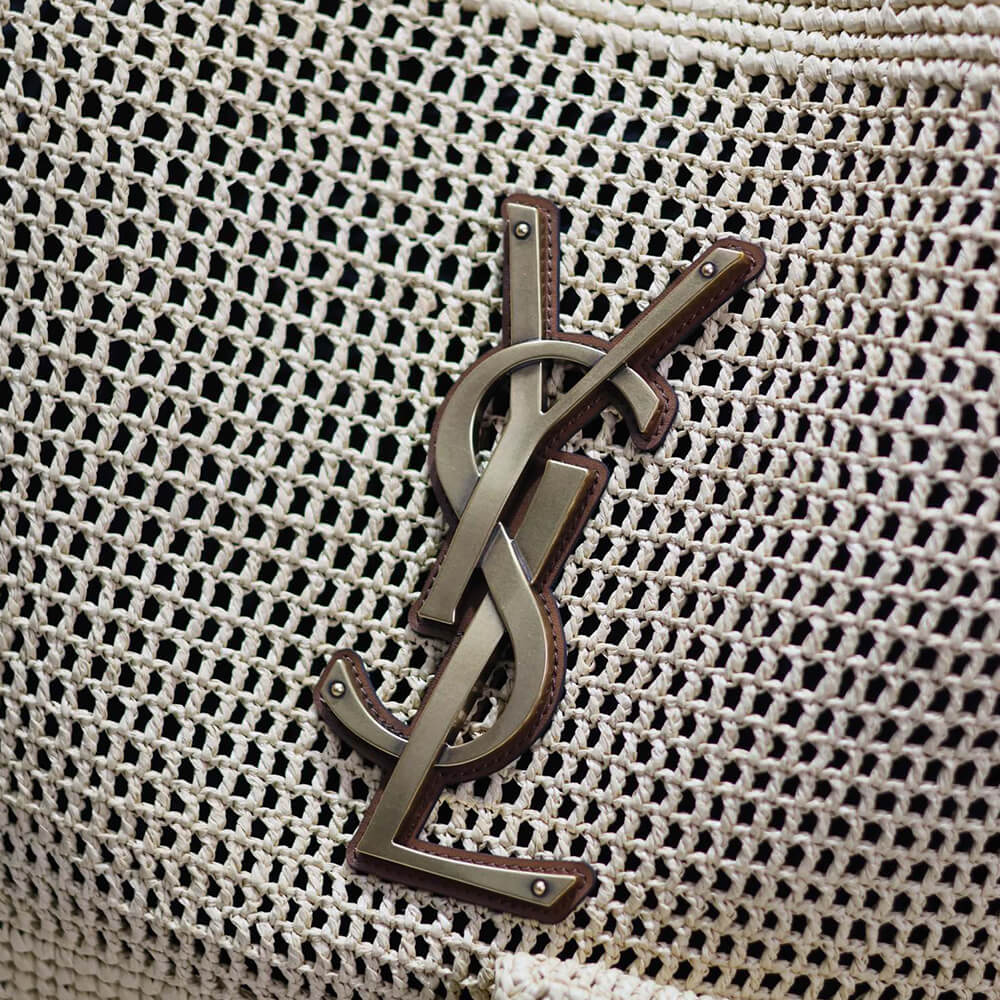 Y51  ICARE maxi shopping bag in quilted lambskin