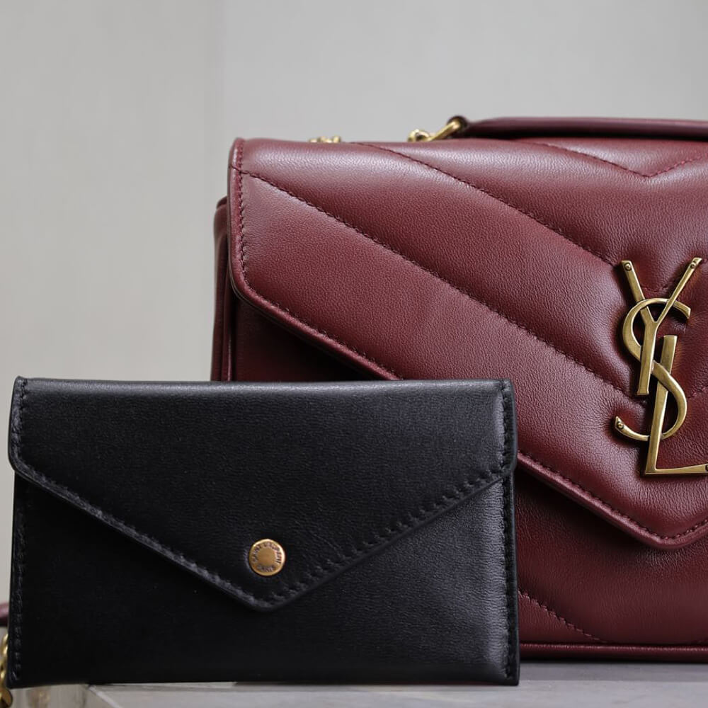 Y51  LOULOU small in MATELASSÉ lambskin
