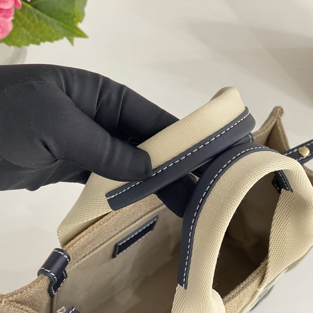 Chloe Small Woody tote bag in linen