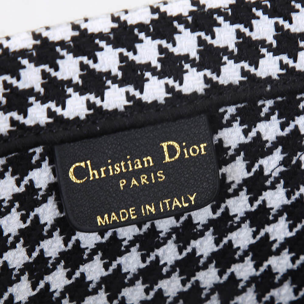 LARGE D10r BOOK TOTE