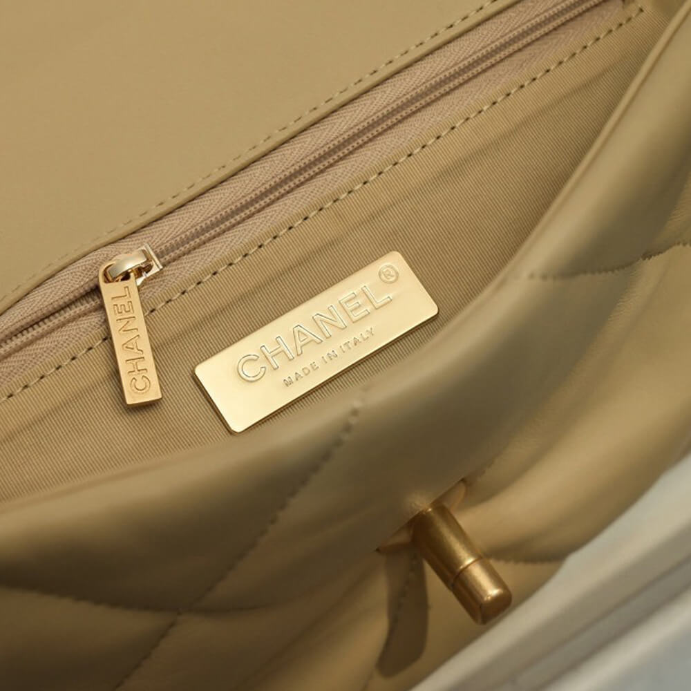 Ch**el 19 HANDBAG