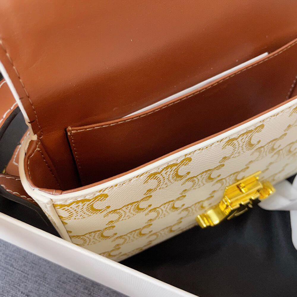 Ce1i*e TRIOMPHE SHOULDER BAG