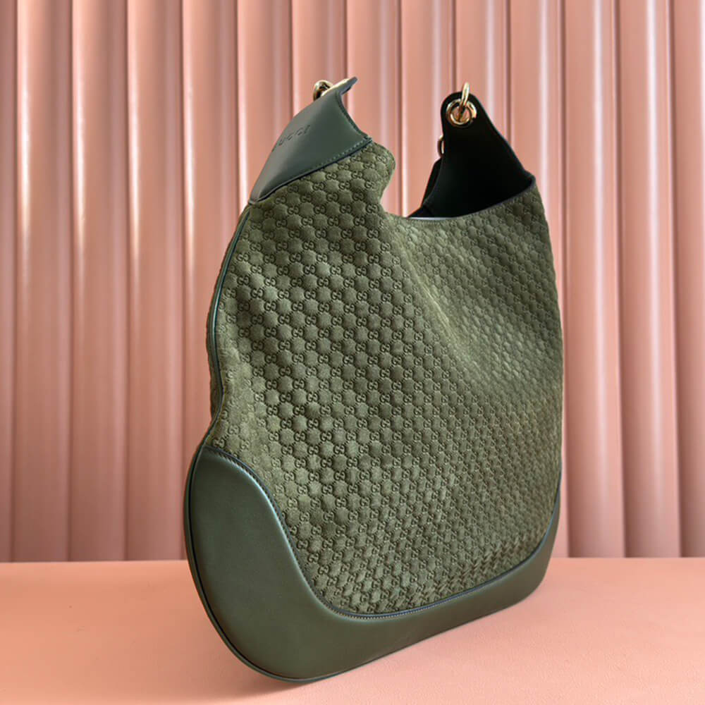 Gvc*1 B medium shoulder bag