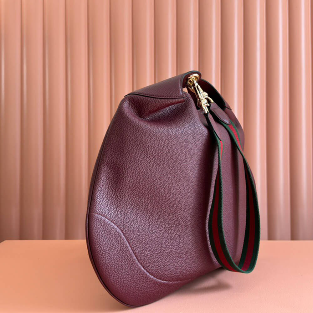 Gvc*1 B medium shoulder bag
