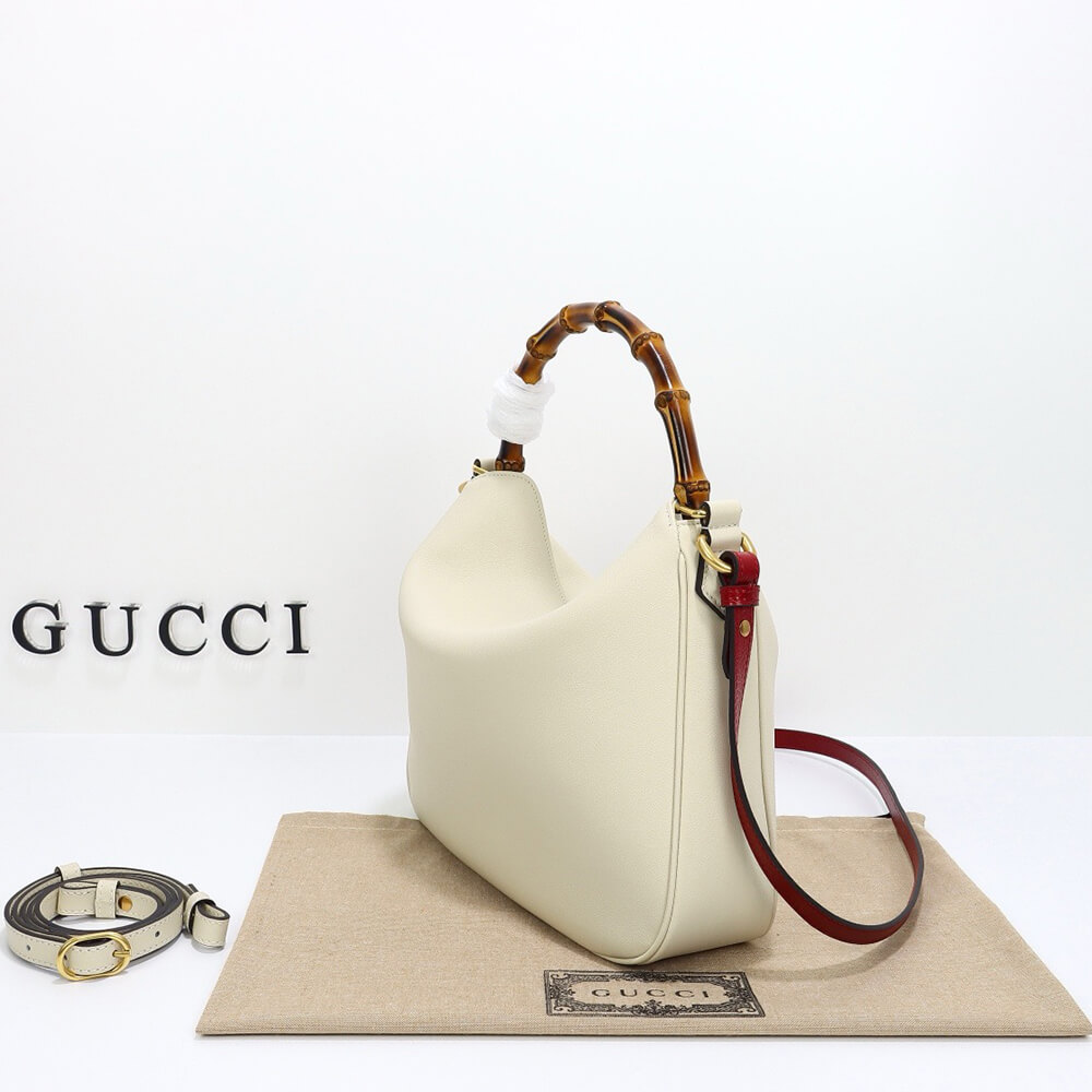 Gvc*1 DIANA MEDIUM SHOULDER BAG