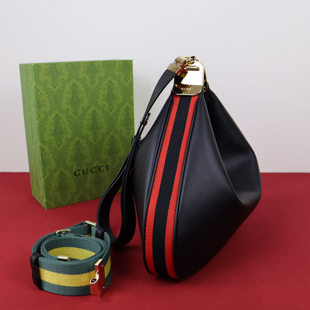 Gvc*1 Attache large shoulder bag