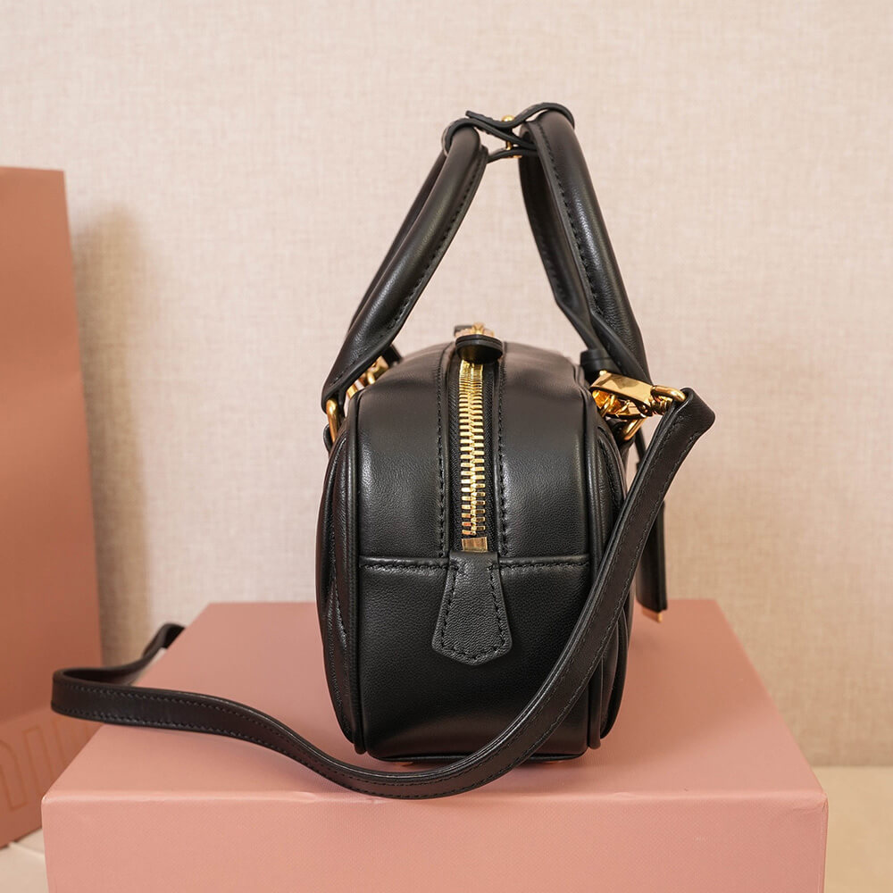 M1um1u Large Arcadie matelasse nappa Bag(HIGH-END GRADE)