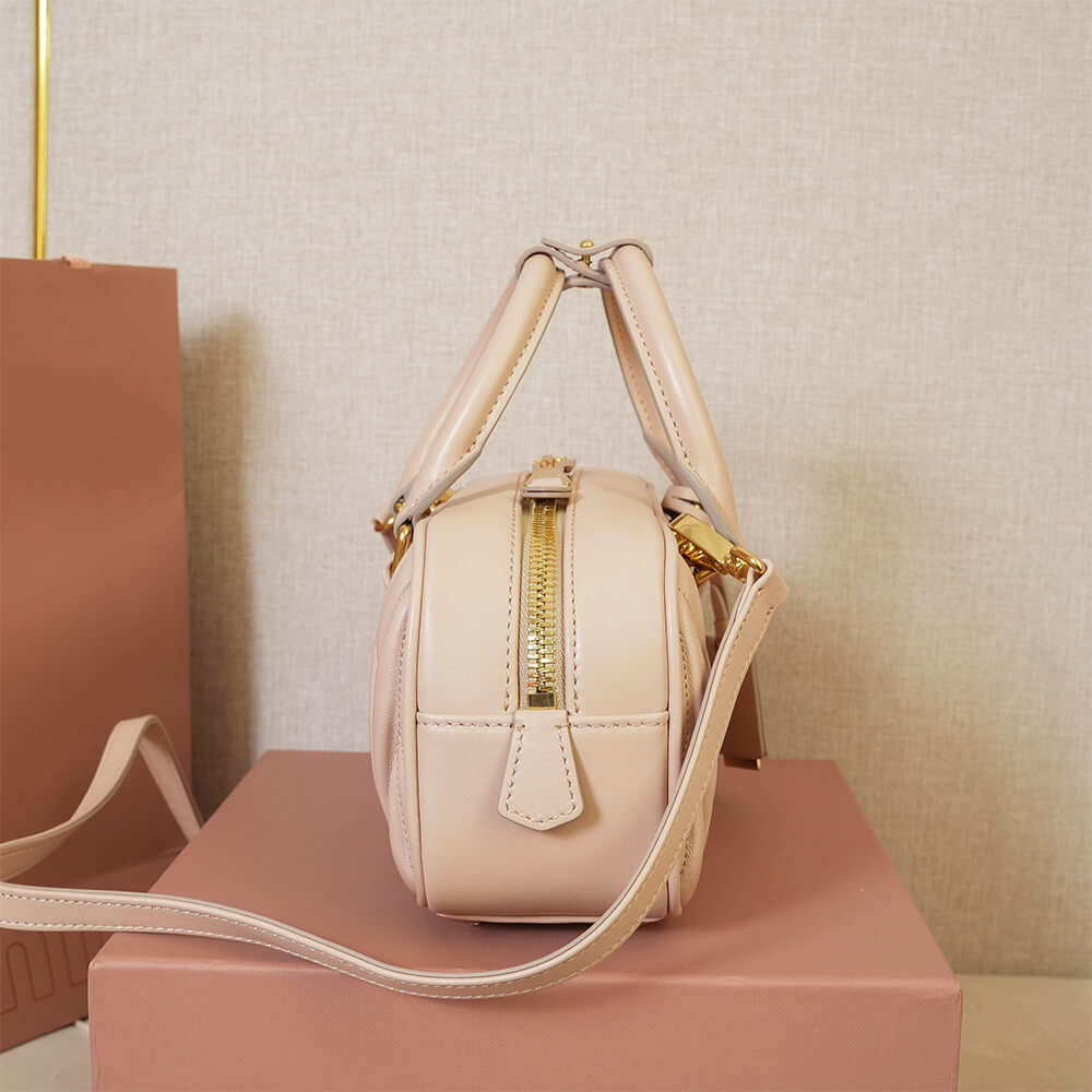 M1um1u Large Arcadie matelasse nappa Bag(HIGH-END GRADE)