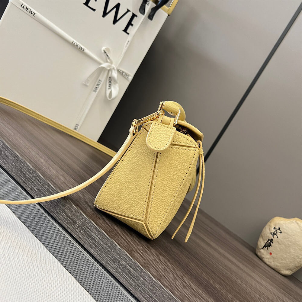 L0ew* Mini Puzzle bag