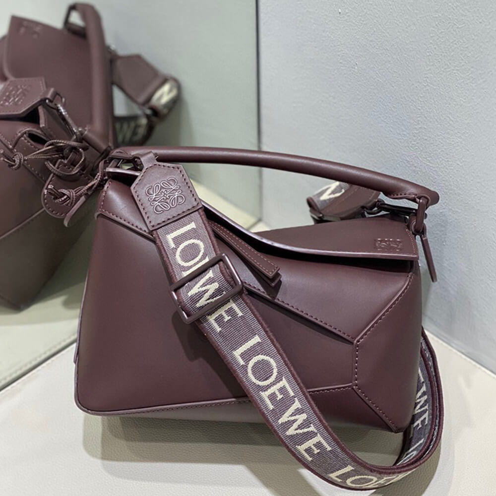 L0ew* Small Puzzle Bag