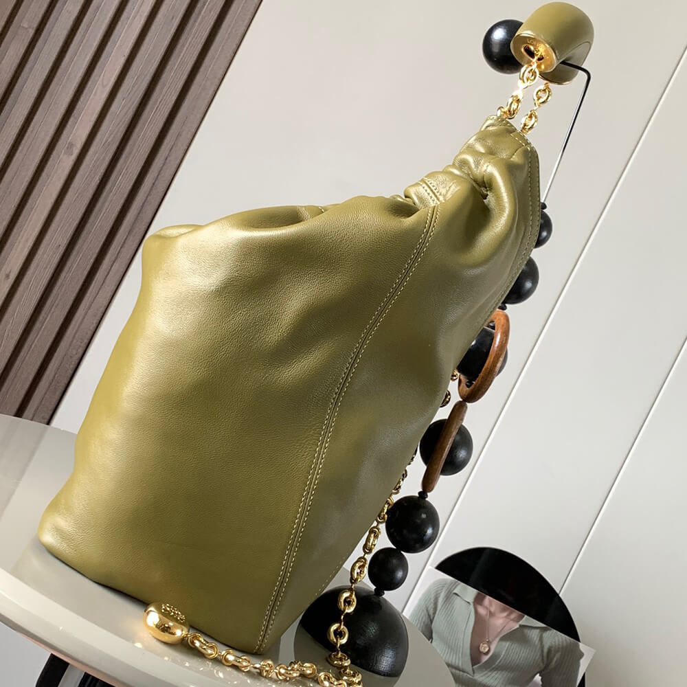 L0ew* Medium Squeeze bag in nappa lambskin