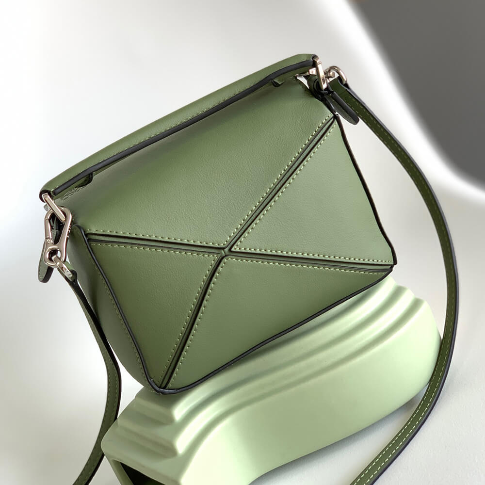 L0ew* Mini Puzzle bag