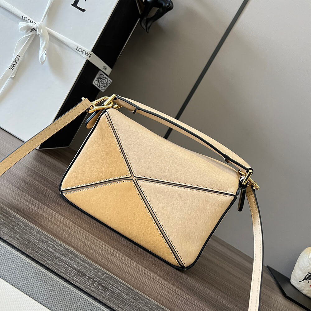 L0ew* Mini Puzzle bag