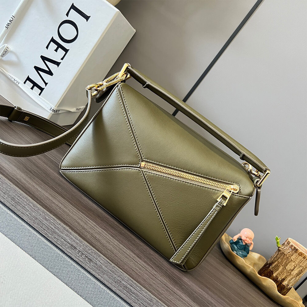 L0ew* Small Puzzle Bag