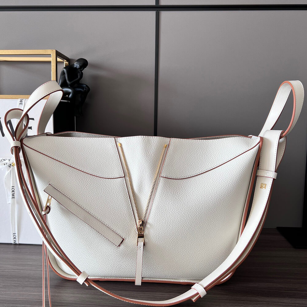 L0ew* Small Hammock bag in soft grained calfskin