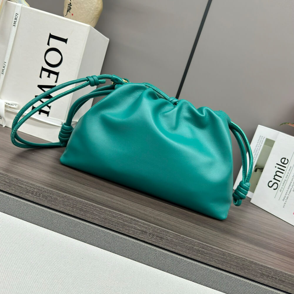 L0ew* Medium Flamenco purse in mellow nappa lambskin