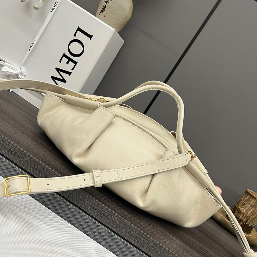 L0ew* Small Paseo bag in shiny nappa calfskin(high-end grade)