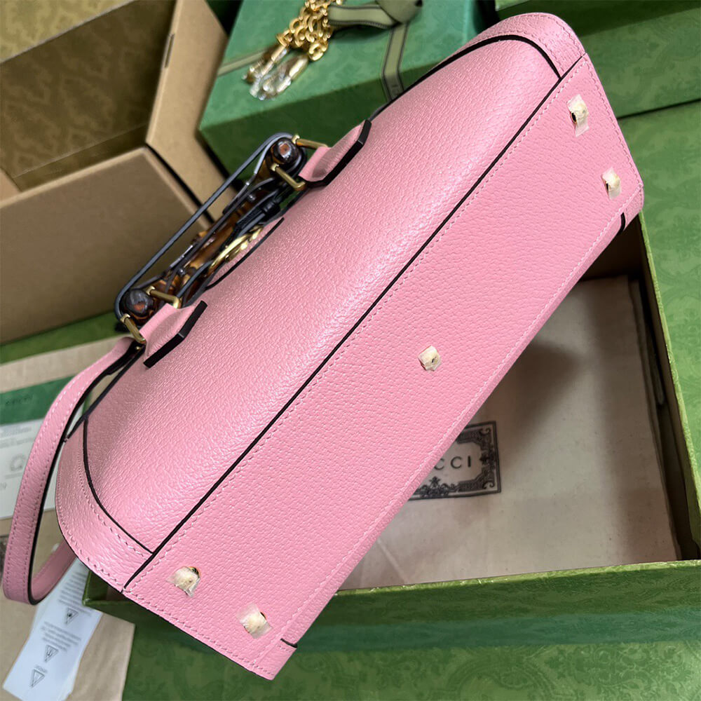 Gvc*1 DIANA SMALL SHOULDER BAG