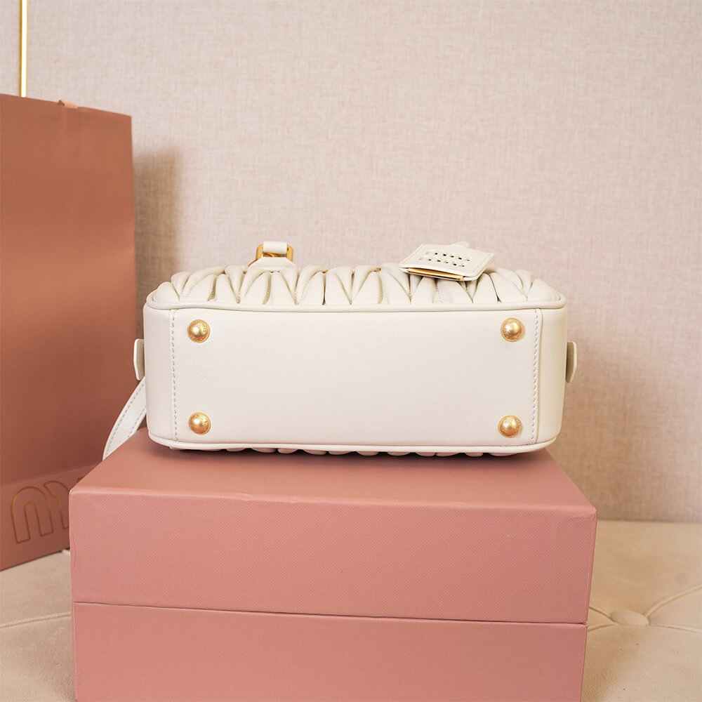 M1um1u Large Arcadie matelasse nappa Bag(HIGH-END GRADE)