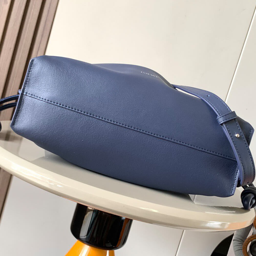 L0ew* Medium Flamenco clutch in nappa calfskin(HIGH-END GRADE)