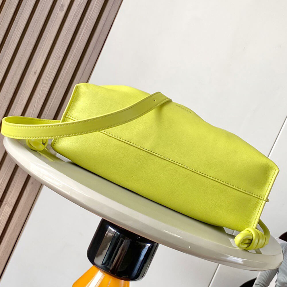 L0ew* Medium Flamenco clutch in nappa calfskin(HIGH-END GRADE)