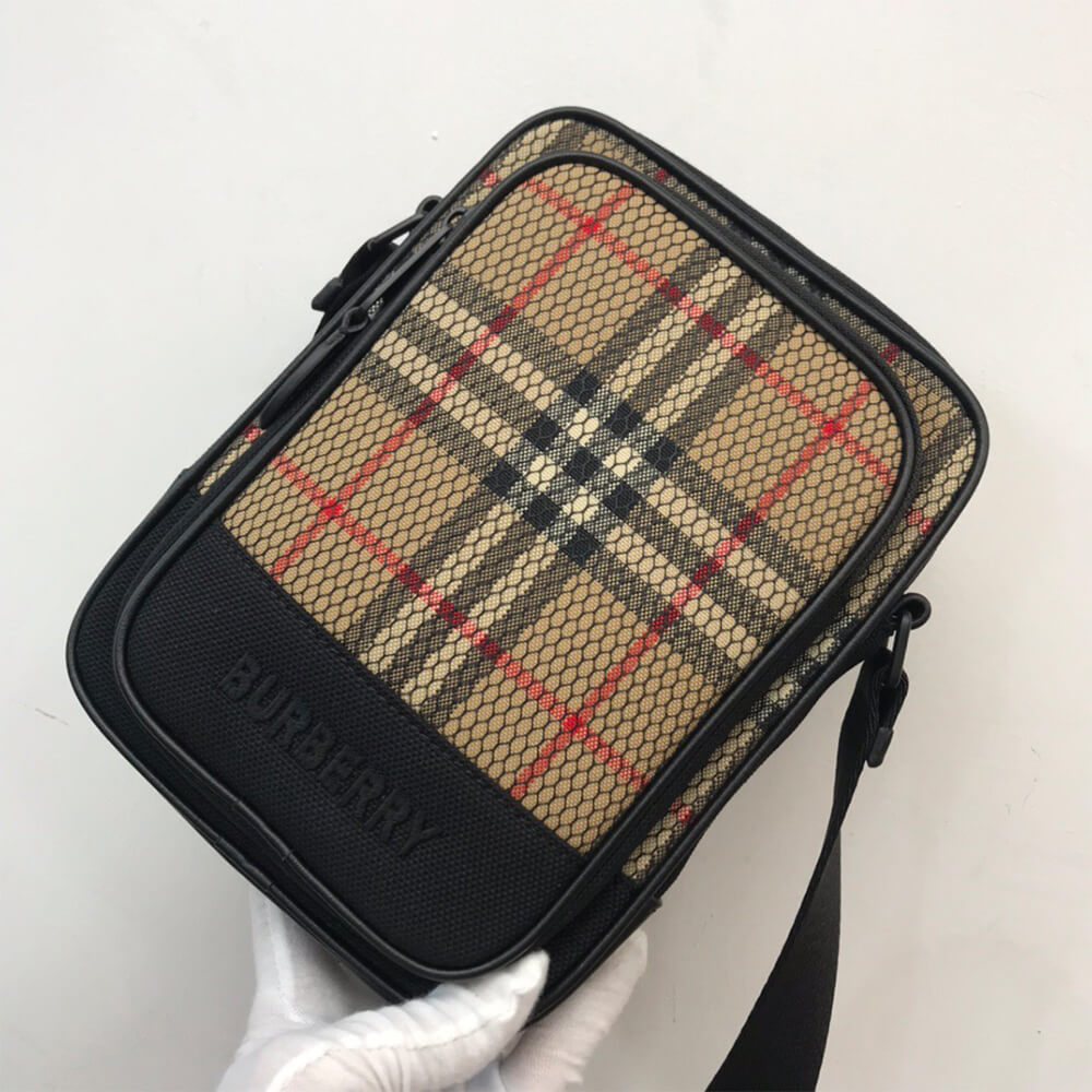 Bv*b*rry Freddie Bag