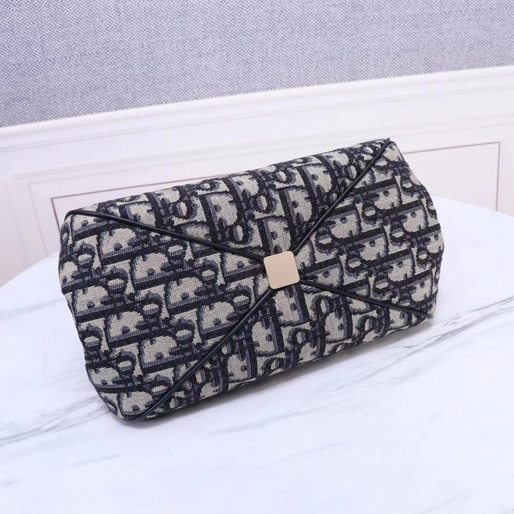 SMALL D10r KEY BAG