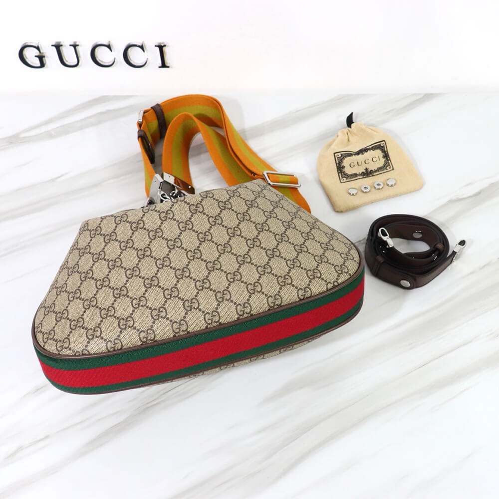 Gvc*1 Attache large shoulder bag