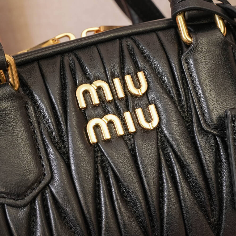 M1um1u Large Arcadie matelasse nappa Bag(HIGH-END GRADE)