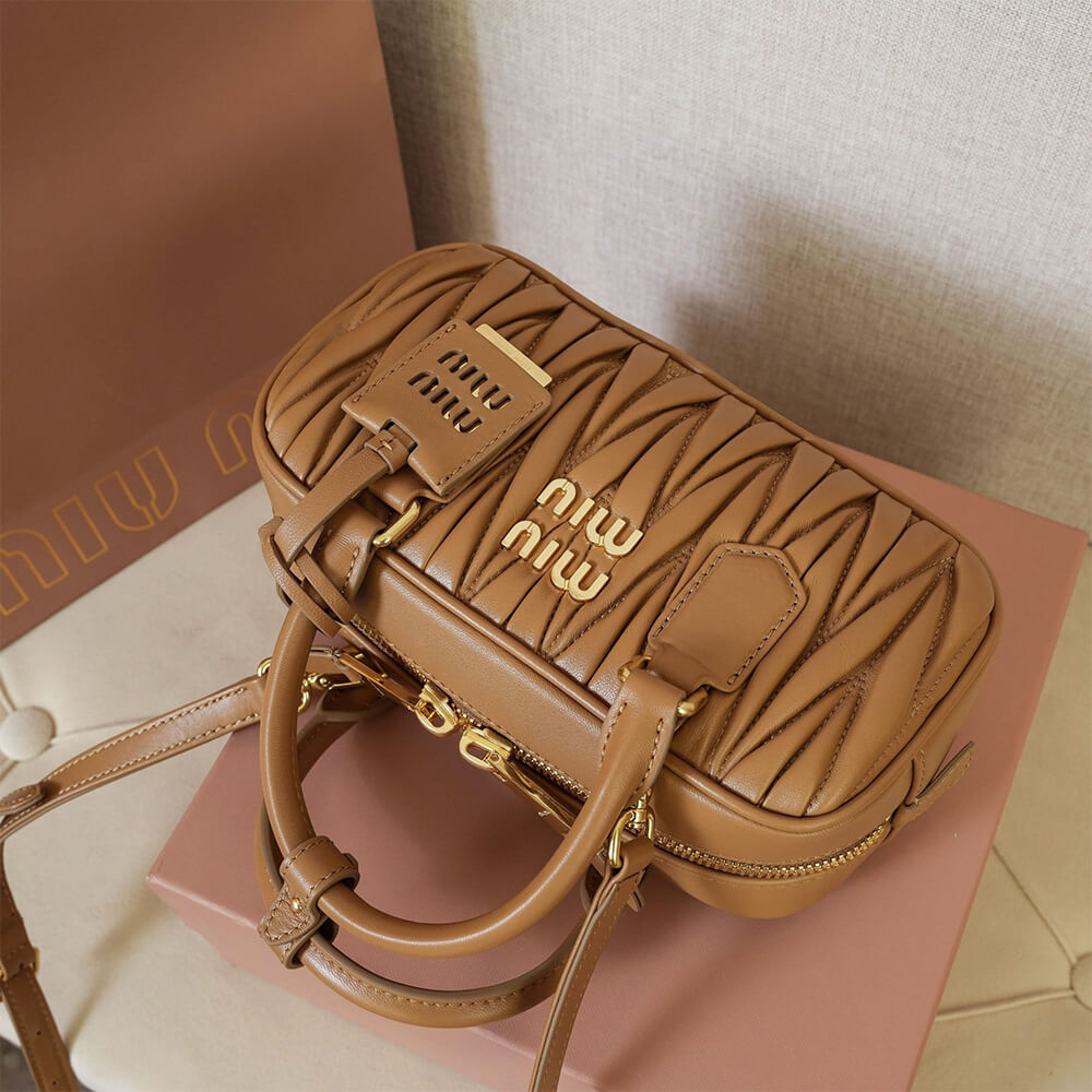 M1um1u Large Arcadie matelasse nappa Bag(HIGH-END GRADE)