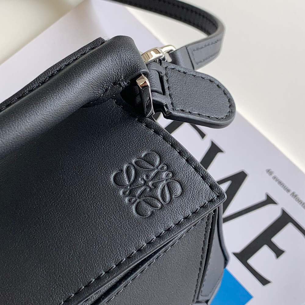 L0ew* Mini Puzzle bag