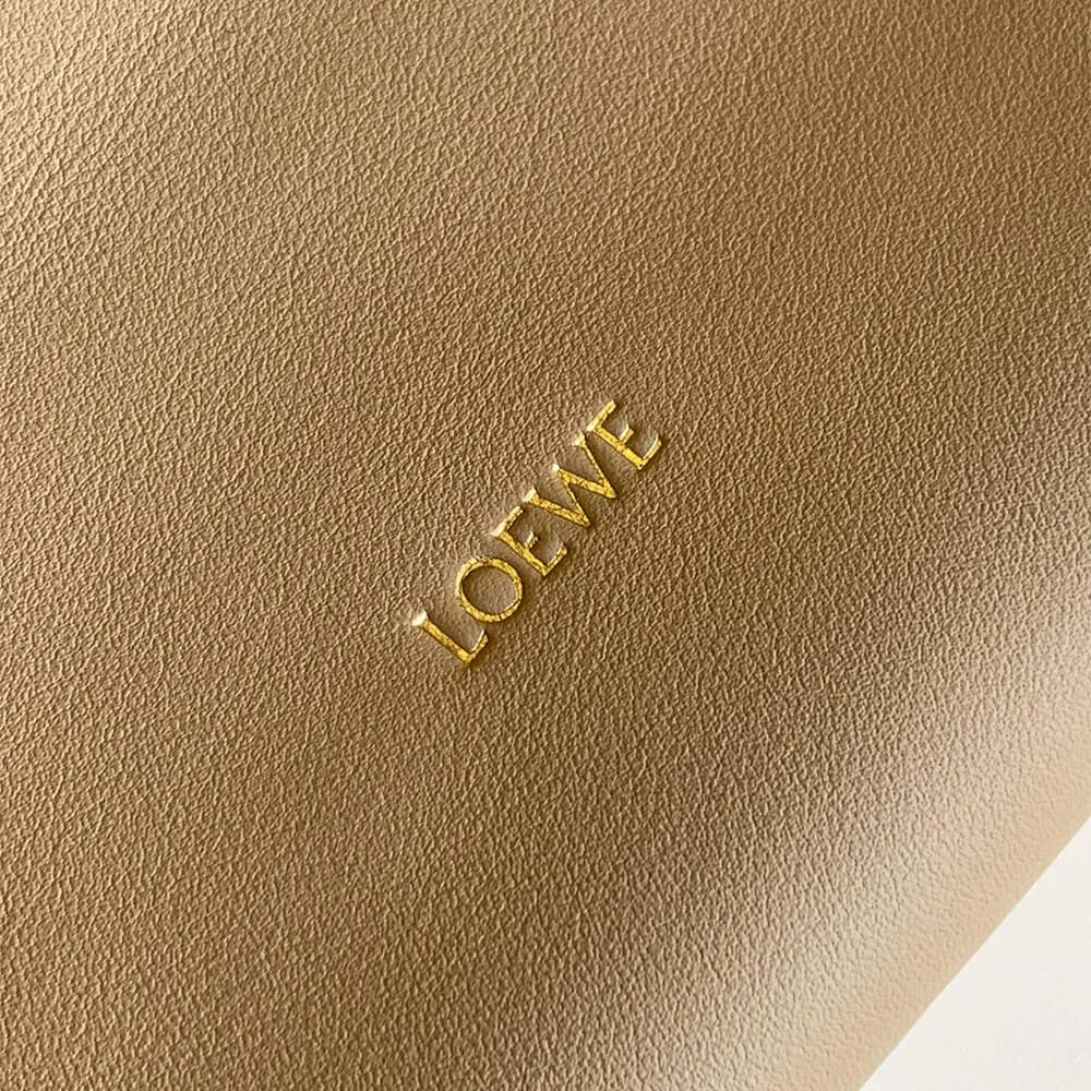 L0ew* Medium Flamenco clutch in nappa calfskin(HIGH-END GRADE)