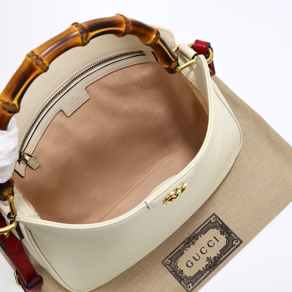 Gvc*1 DIANA MEDIUM SHOULDER BAG