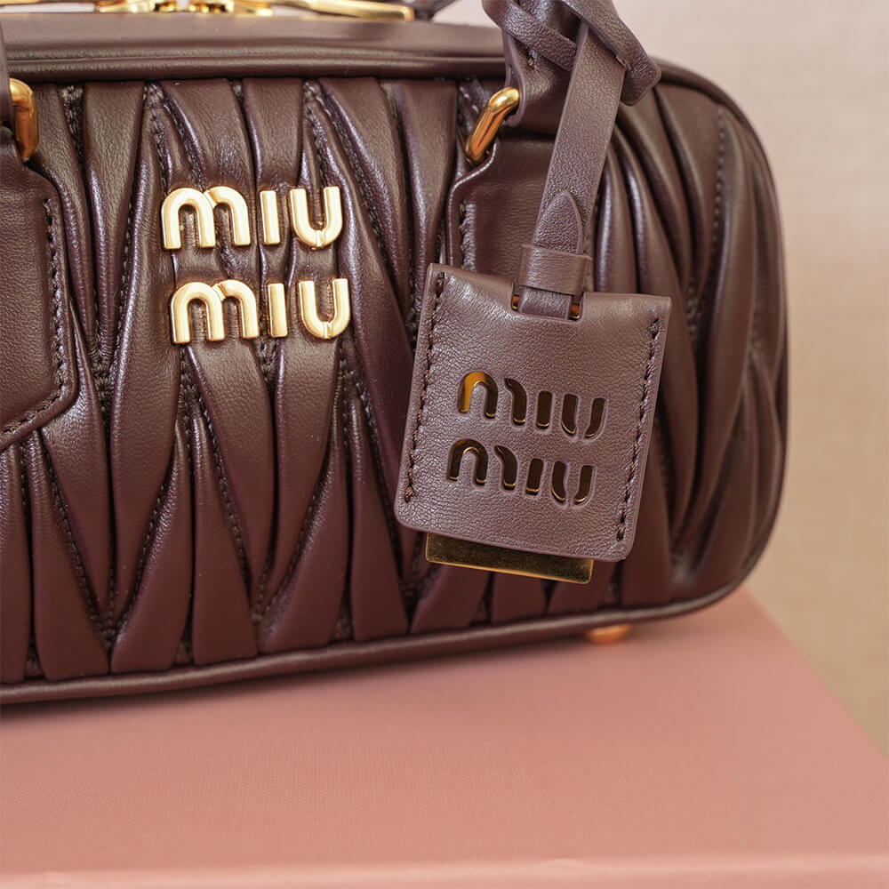 M1um1u Large Arcadie matelasse nappa Bag(HIGH-END GRADE)