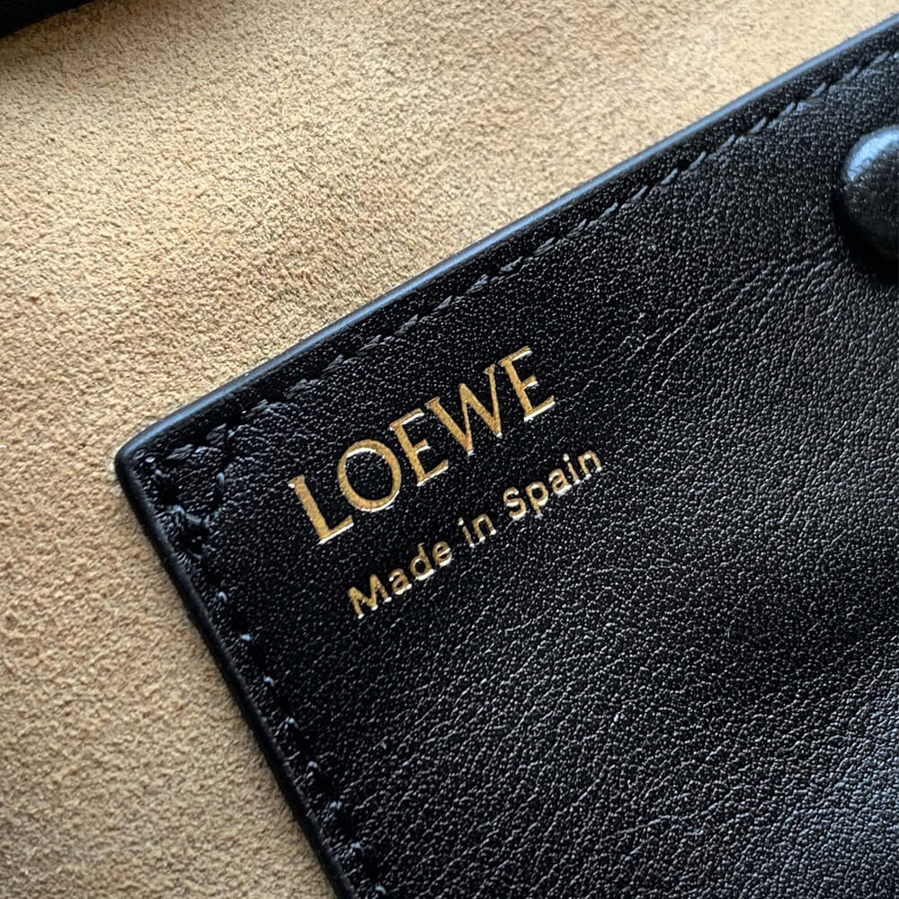 L0ew* Amazona 23 Cropped bag in nappa calfskin(HIGH-END GRADE)