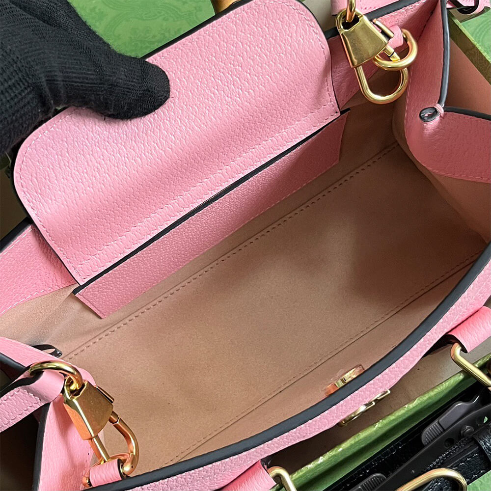 Gvc*1 DIANA SMALL SHOULDER BAG