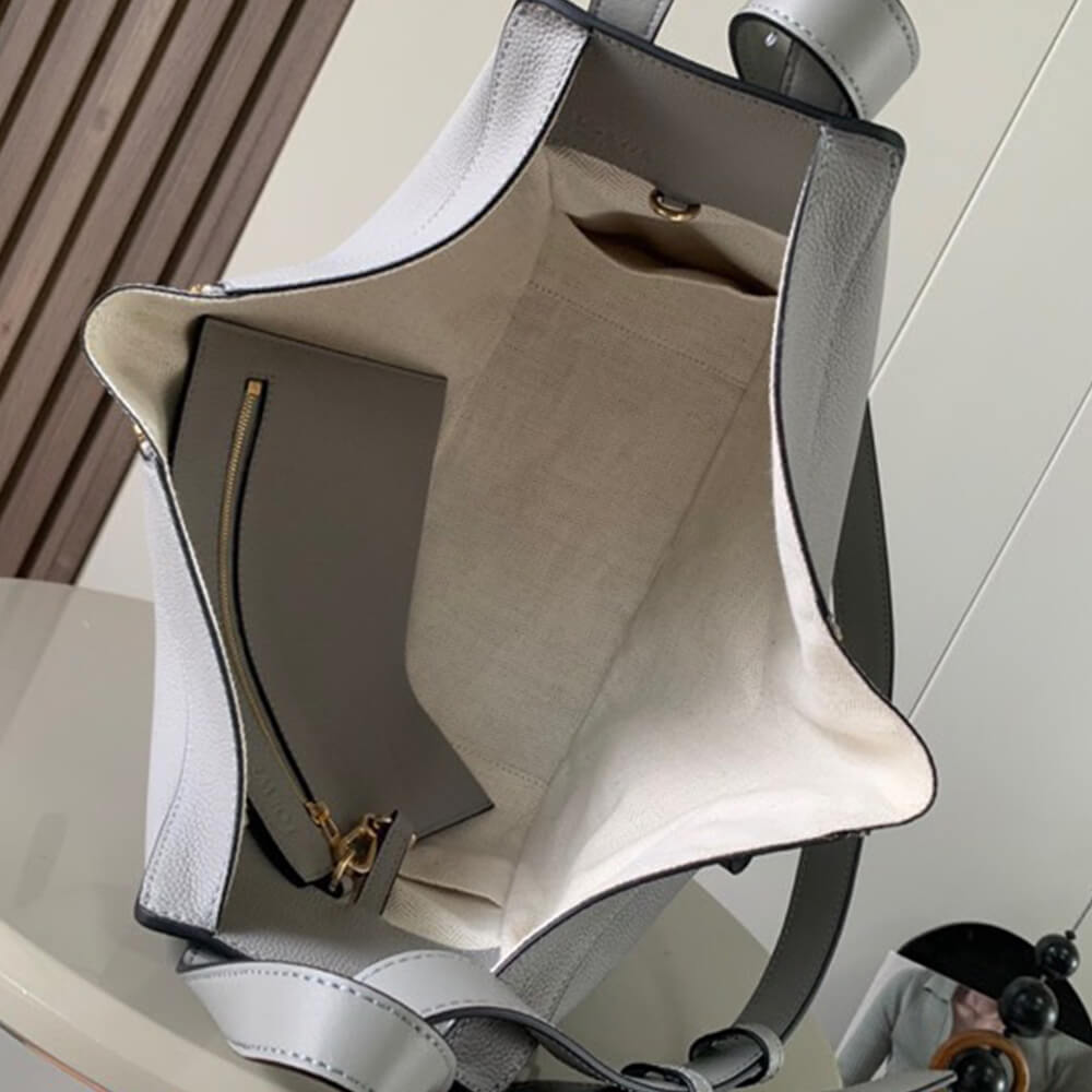 L0ew* Small Hammock bag in soft grained calfskin