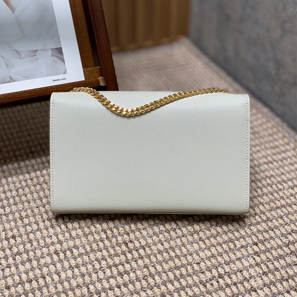 Y51 kate medium in grain de poudre embossed leather