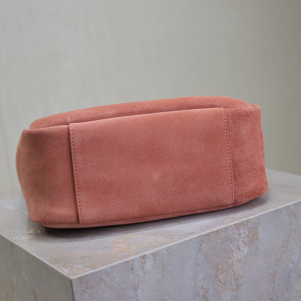 Y51 le 5 a 7 S*pple small suede