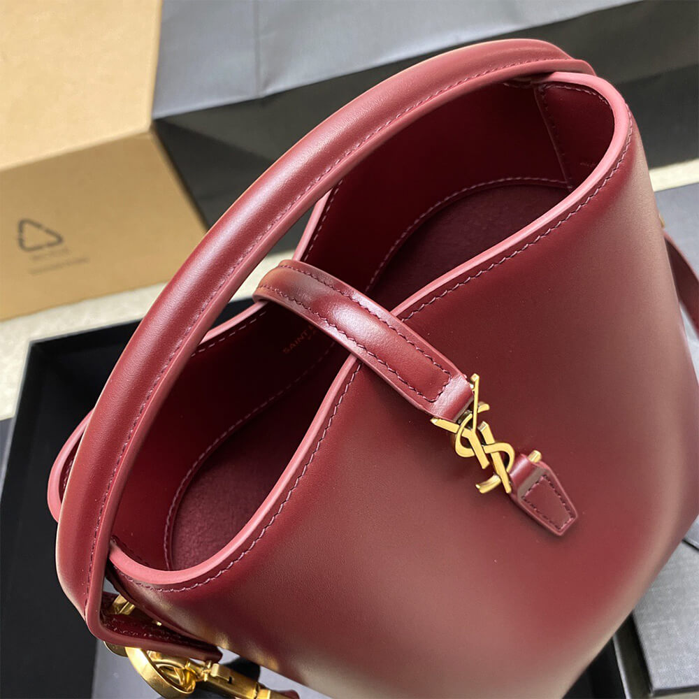 Y51 LE 37 mini in shiny leather