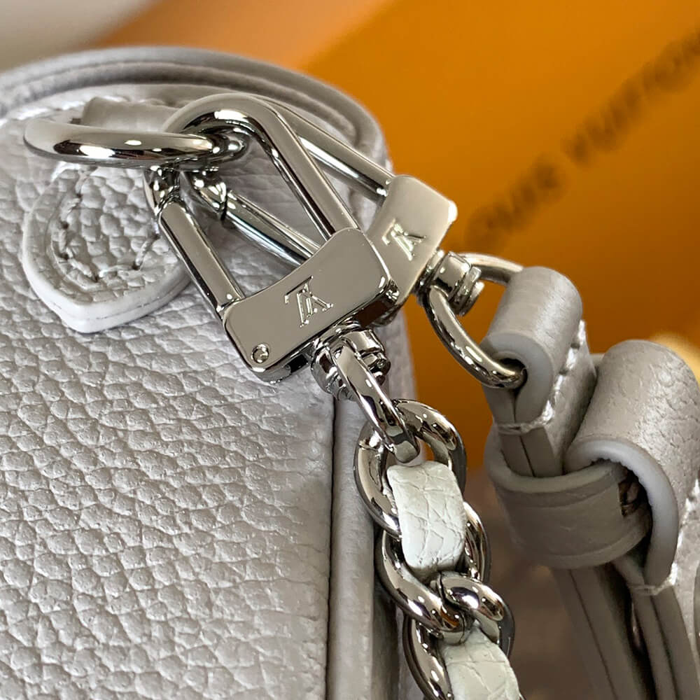 LV Wallet On Chain Ivy