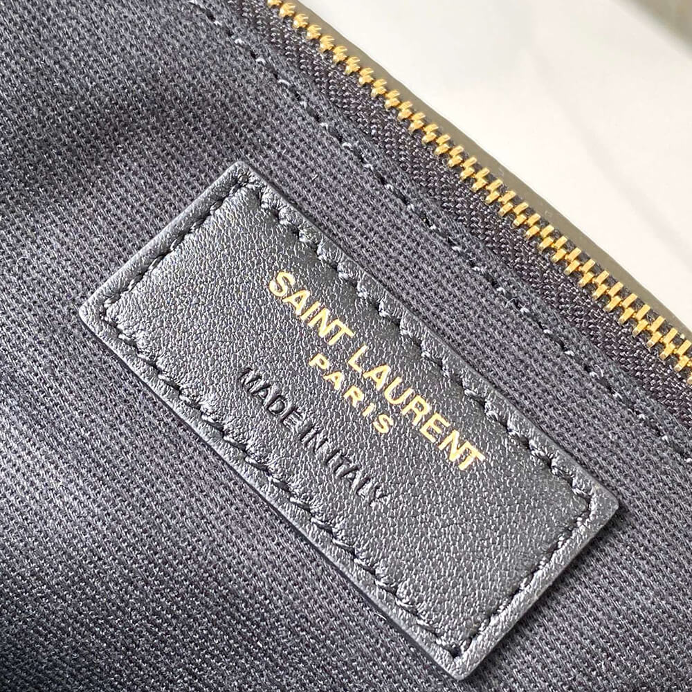 Y51 Calypso large in grained lambskin