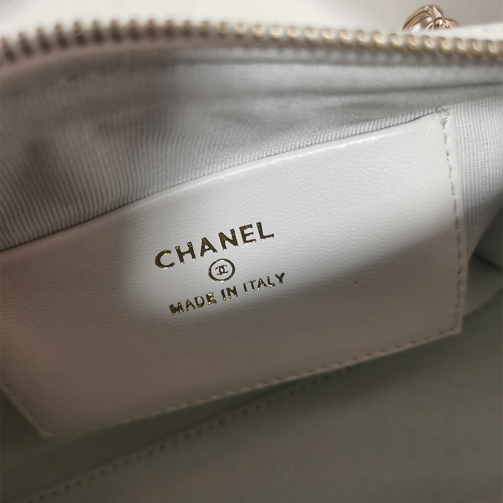 Ch**el Clutch with Chain(HIGH-END GRADE)