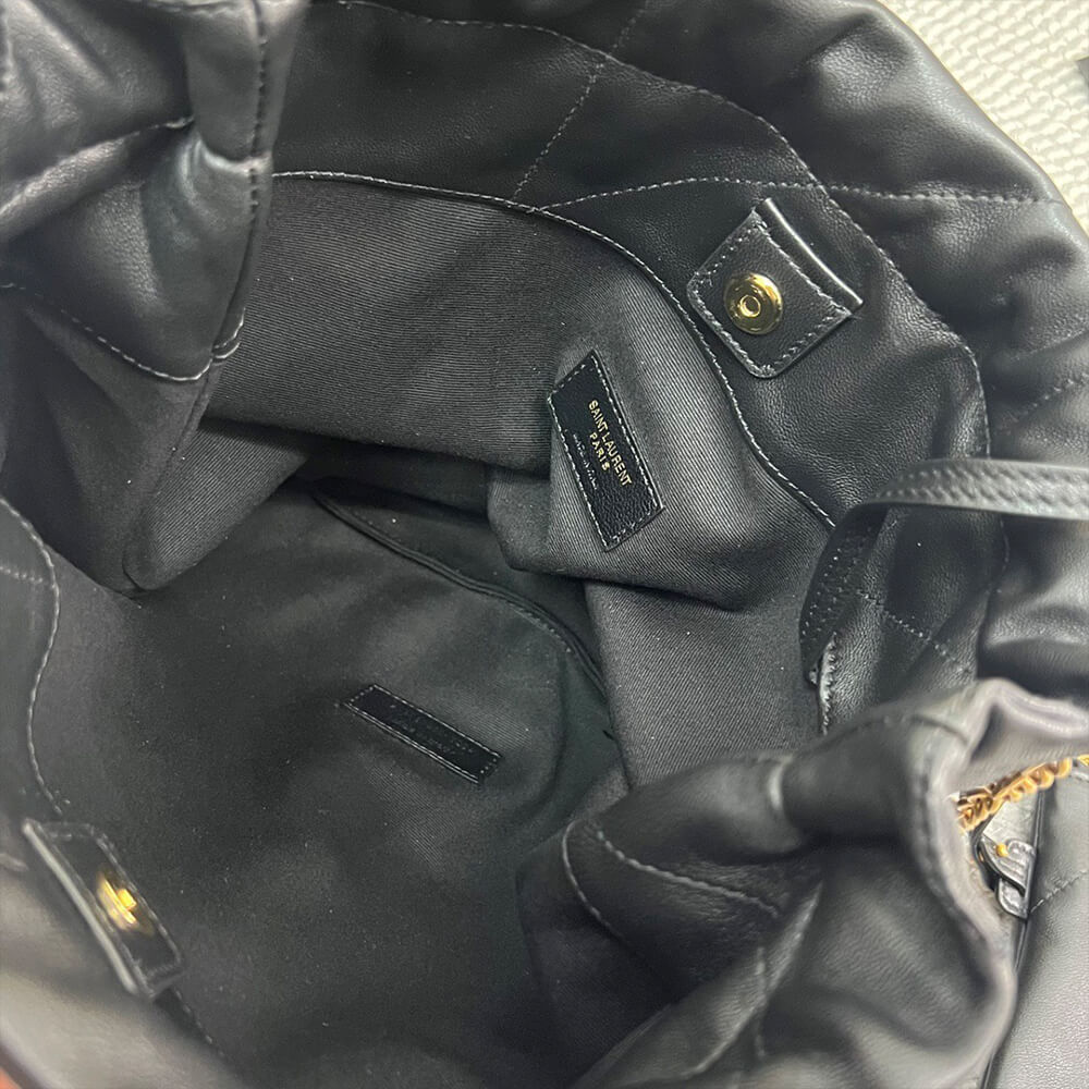 Y51 JAMIE 4.3 POCHON IN LAMBSKIN