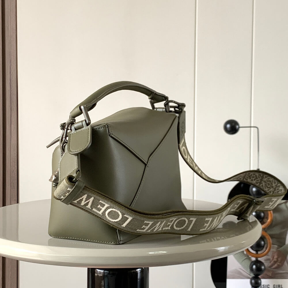 L0ew* Small Puzzle Bag